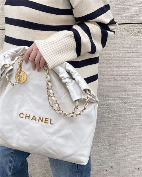 chanel white handbags price|where to buy chanel 22.